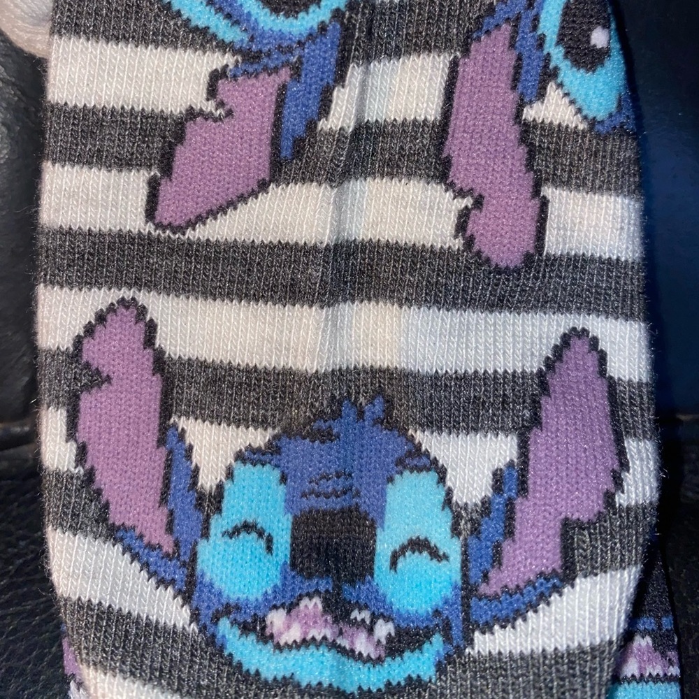 NWT** Set of 4 Disney socks - Picture 6 of 6